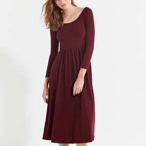 Maroon midi dress
